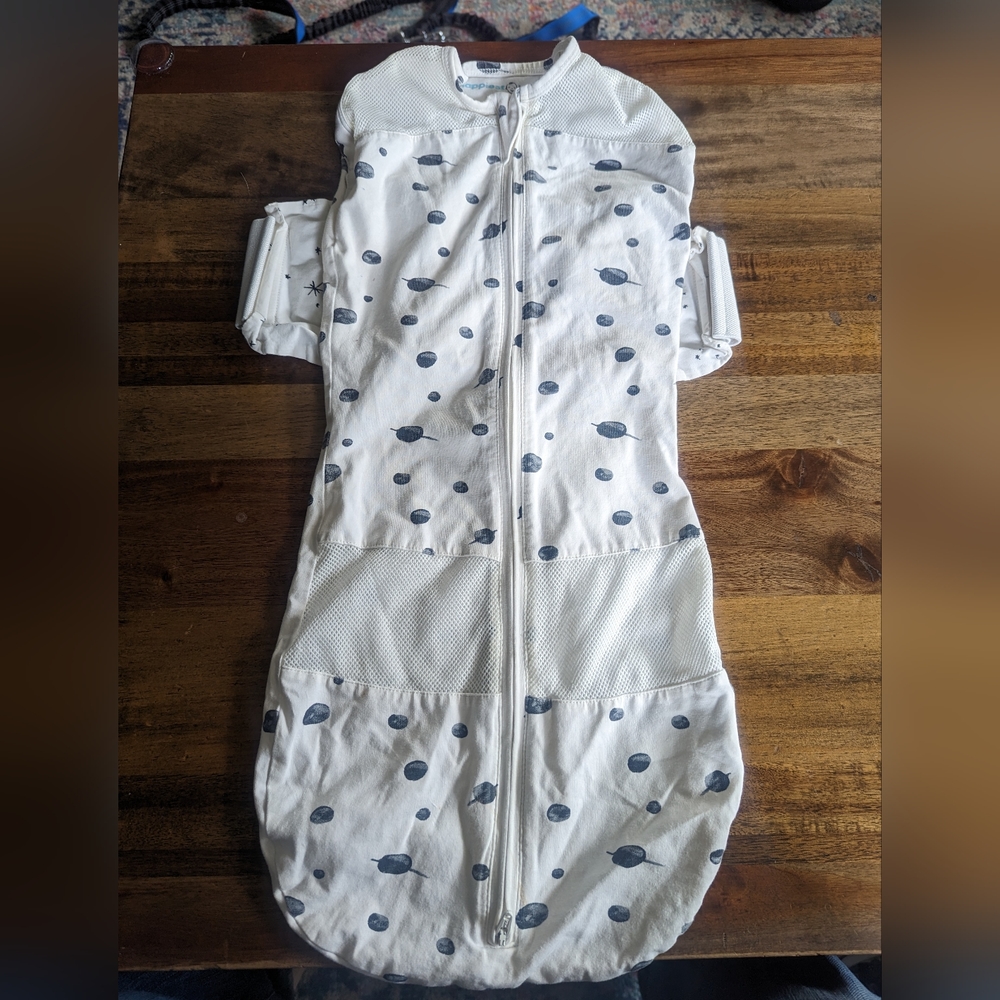 Snoo sacks size large